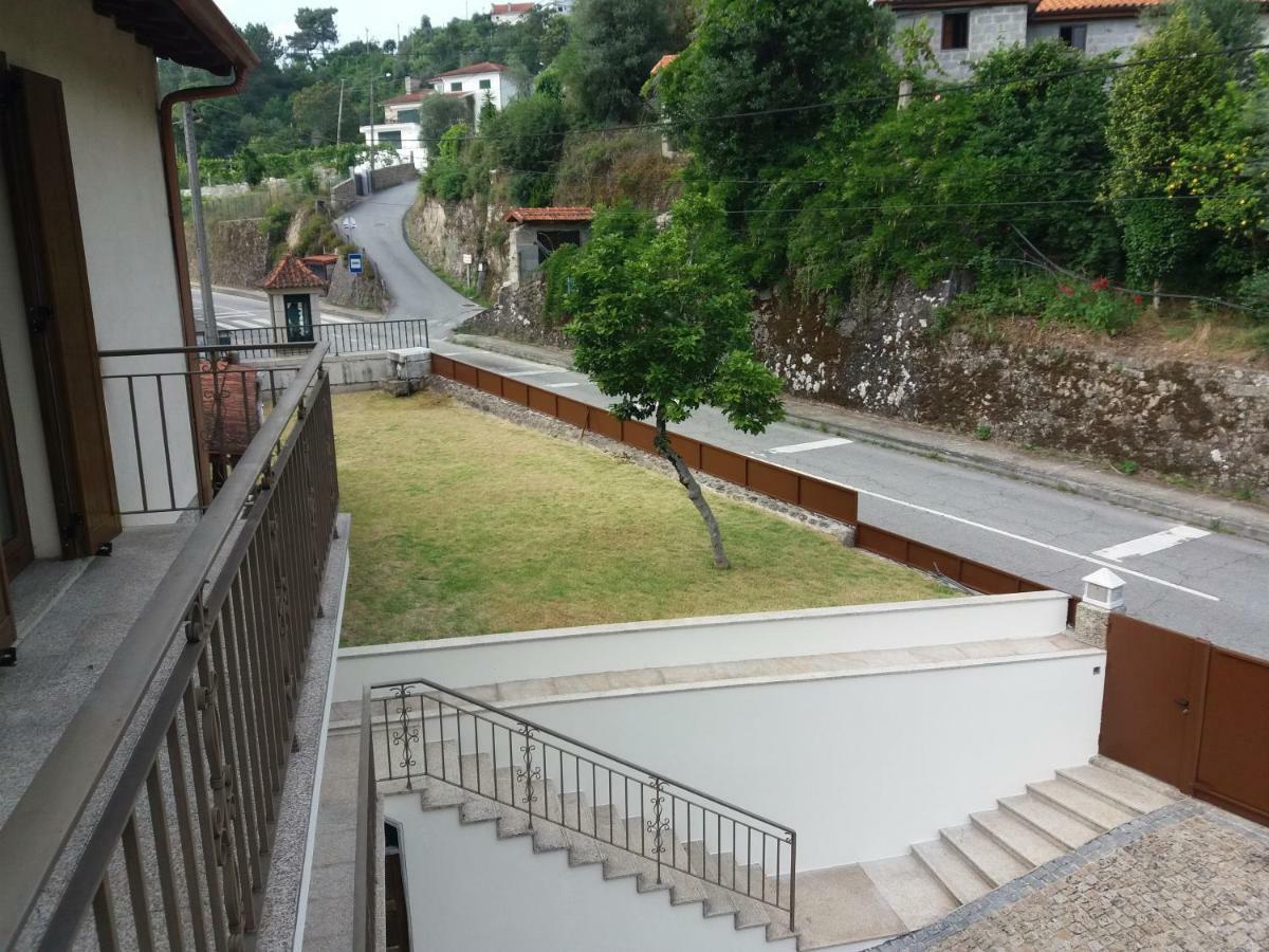 Casa Dina Doceira Apartment Geres Exterior photo